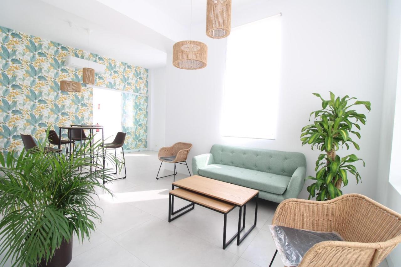 Hostal Tropical Motril Exterior foto